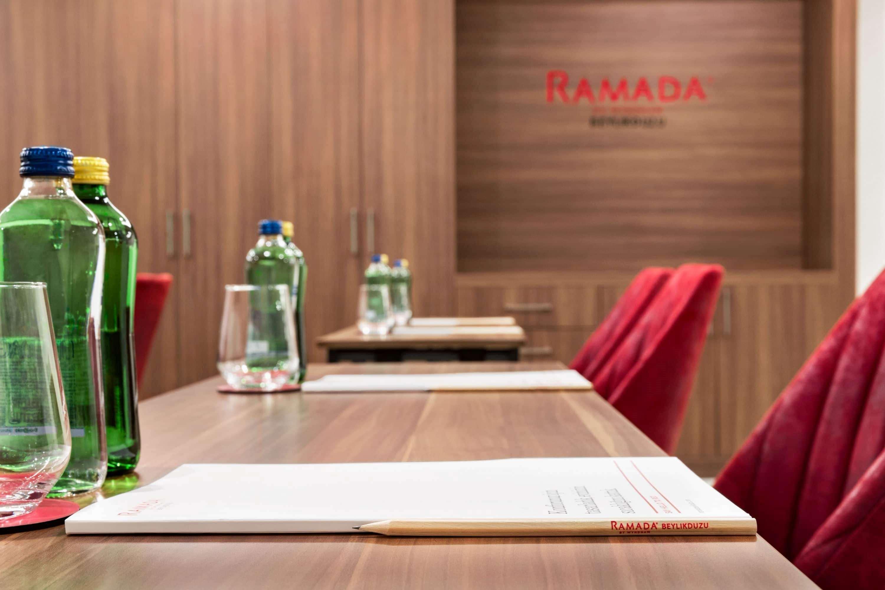 Hotel Ramada By Wyndham Beylikduzu Istanbulská provincie Exteriér fotografie