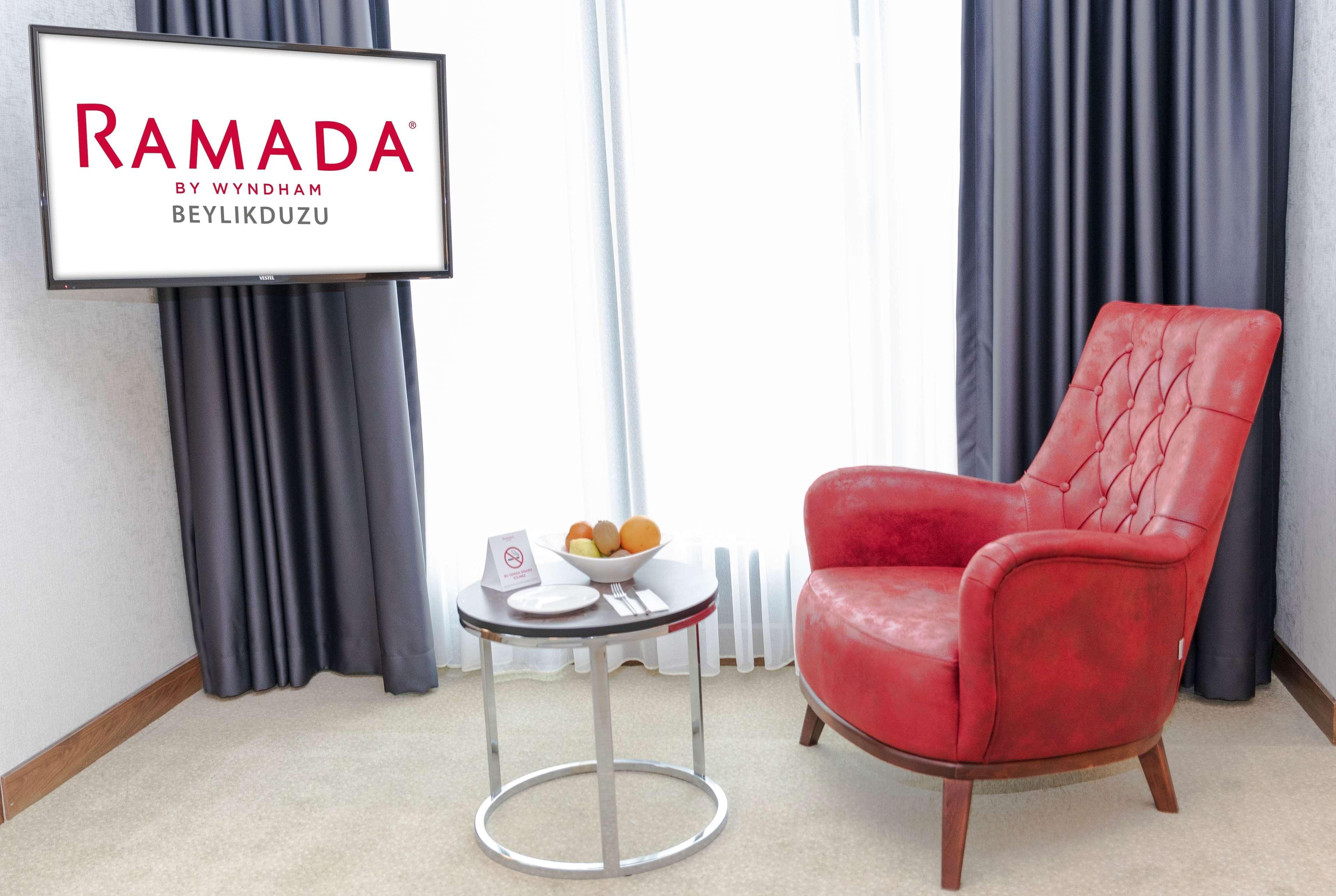 Hotel Ramada By Wyndham Beylikduzu Istanbulská provincie Exteriér fotografie